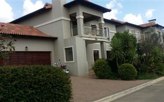3 Bedroom Townhouse in Xanadu