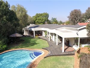 4 Bed House in Elma Park