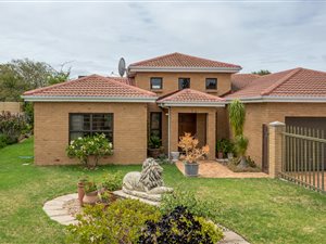 3 Bed Townhouse in Sonstraal Heights