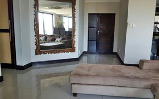 3 Bedroom Apartment in Point Waterfront