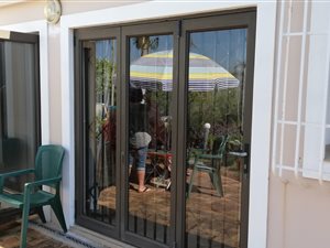 2 Bed Garden Cottage in Freeland Park