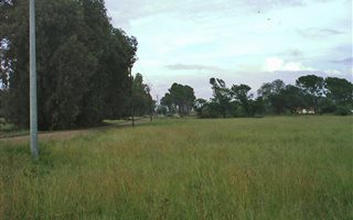 4.3 ha Land available in Bloemspruit