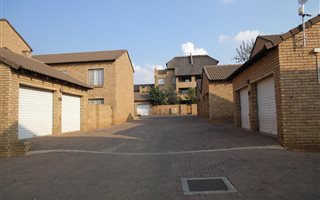 2 Bedroom Townhouse in Boardwalk Villas