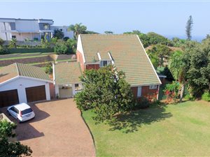4 Bed House in Athlone Park