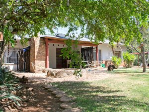 4 Bed House in Bon Accord