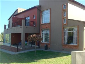 2 Bed Apartment in Laser Park