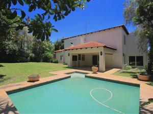 5 Bedroom House in Dainfern