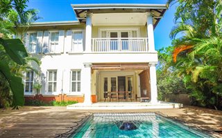 4 Bedroom Townhouse in Mt Edgecombe Estate 1 & 2