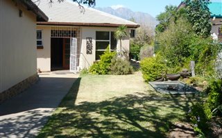 5 Bedroom House in Bergsig