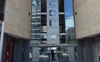 105 m² Commercial space in Foreshore