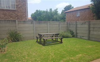 2 Bedroom Duplex in Allens Nek
