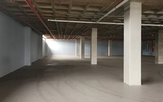 2080 m² Commercial space in Riverhorse Valley