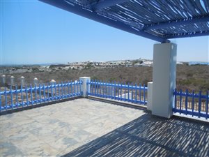 4 Bed House in Blue Lagoon