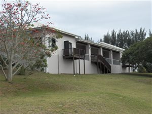 1.1 ha Farm in Monzi
