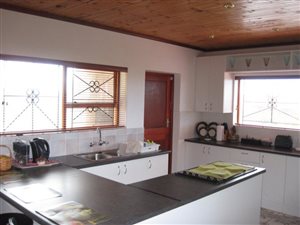 3 Bed House in Bettys Bay