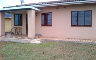3 Bedroom House in Fairbreeze