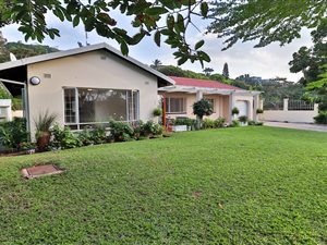 3 Bed House in Zinkwazi Beach