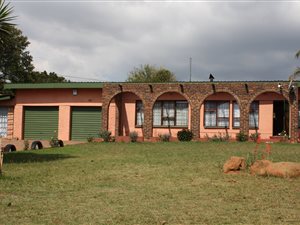 15 Bed House in Machadodorp