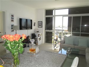 2 Bed Apartment in Claremont Upper