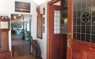 4 Bedroom House in Hout Bay and surrounds