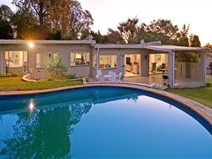 3 Bed House in Klevehill Park