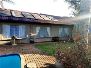 3 Bed House in Edelweiss