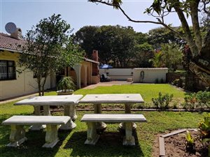 3 Bed House in Bazley Beach