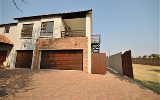 1 Bedroom Apartment in Olympus