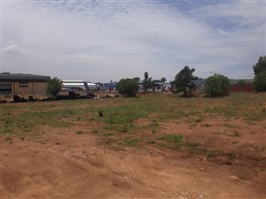 4380 m² Land available in Jet Park