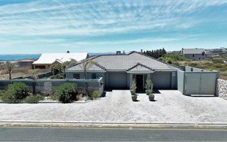 5 Bedroom House in Myburgh Park