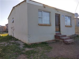 2 Bed House in Amalinda