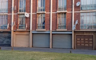 1 Bedroom Apartment in Sophiatown