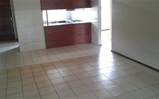 2 Bedroom House in Safari Gardens