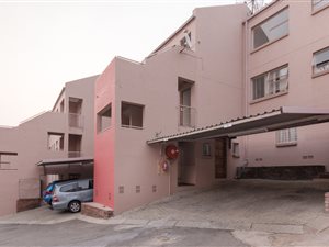 2 Bedroom Townhouse in Winchester Hills