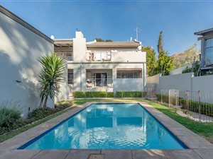 2 Bed Apartment in Craighall