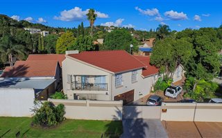 5 Bedroom House in Mulbarton