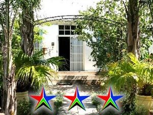 8 Bed House in Clanwilliam