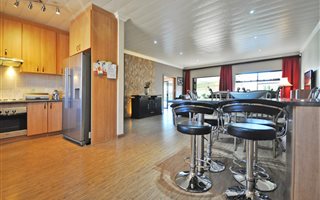 3 Bedroom Apartment in Arcon Park