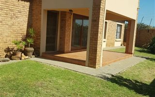 3 Bedroom Townhouse in Willow Acres