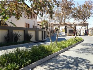 3 Bed Townhouse in Country View