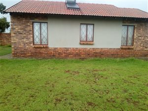 3 Bed Townhouse in Krugersrus