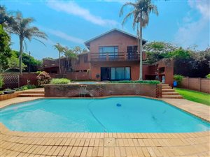 4 Bed House in Blythedale Beach