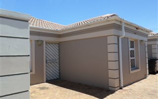 2 Bedroom House in Rylands