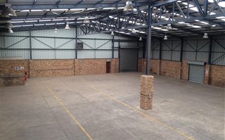 957 m² Industrial space in Florida