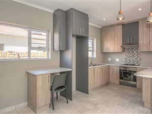 3 Bedroom House in Hunters Retreat