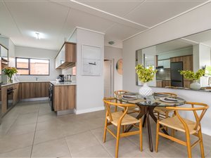 3 Bed Apartment in Linbro Park