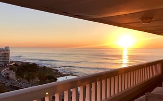 2 Bedroom Apartment in Sea Point