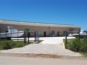 336 m² Commercial space in Riversbend