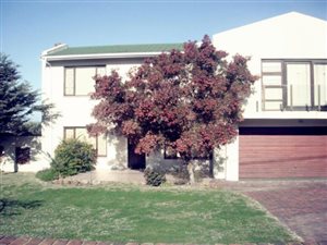 4 Bed House in Plettenberg Bay