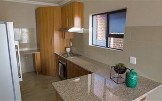 3 Bedroom Townhouse in Doornpoort and surrounds